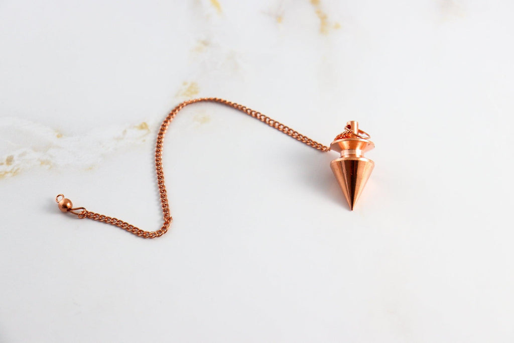 Triangle clock - Brass, copper-plated